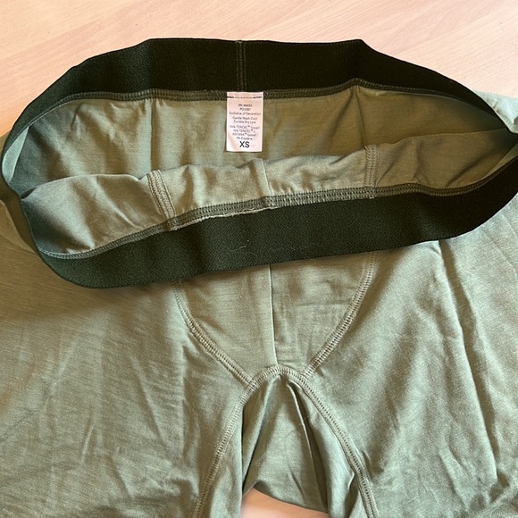 Parade - lounge / pj set - Picture 2 of 4